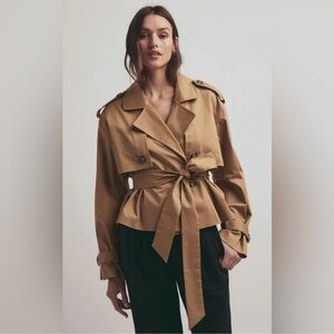 ISO: Favorite Daughter cropped Charles trench coat, size XXS
